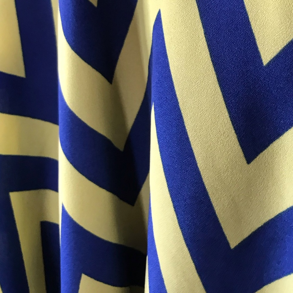 Chevron blue & yellow top